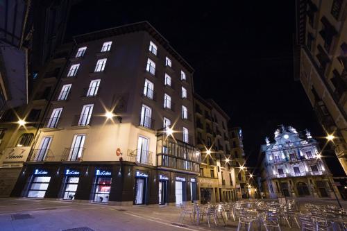 Los 10 mejores hoteles románticos en Pamplona, España ...