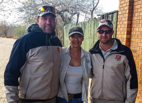 Zena (Nini) Baxter with SA cricketers Jacques Kallis and Mark Boucher